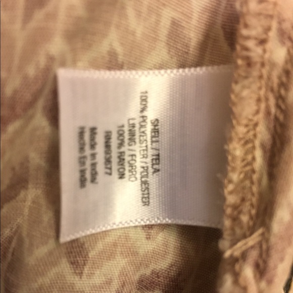 Two layer sleeveless top - Picture 4 of 5